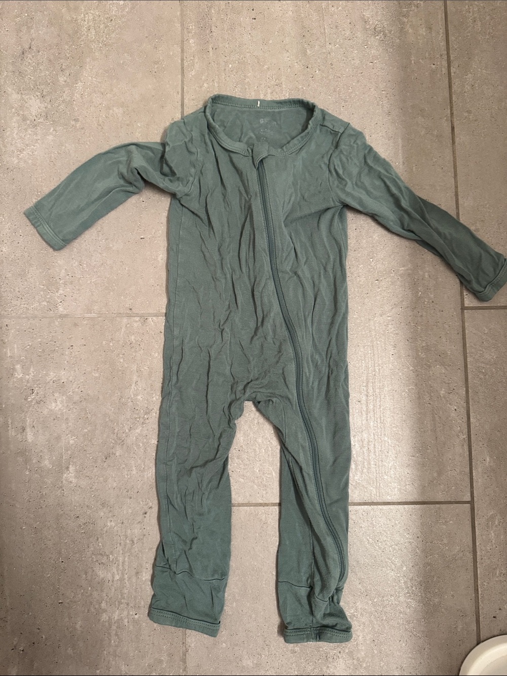 Kyte baby romper green